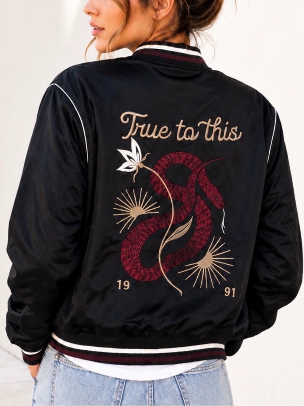 Volcom Black Satin Bomber Jacket Snake Embroidered True To This NWOT Small - Picture 16 of 16